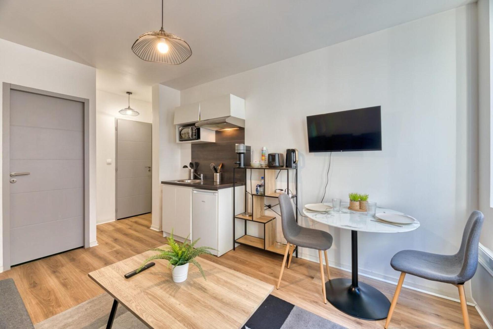 Le Thibaut Studio Renove Au Coeur De Ruão Exterior foto